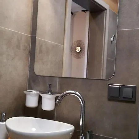 Przytulne Studio W Centrum Starego Miasta Apartment *